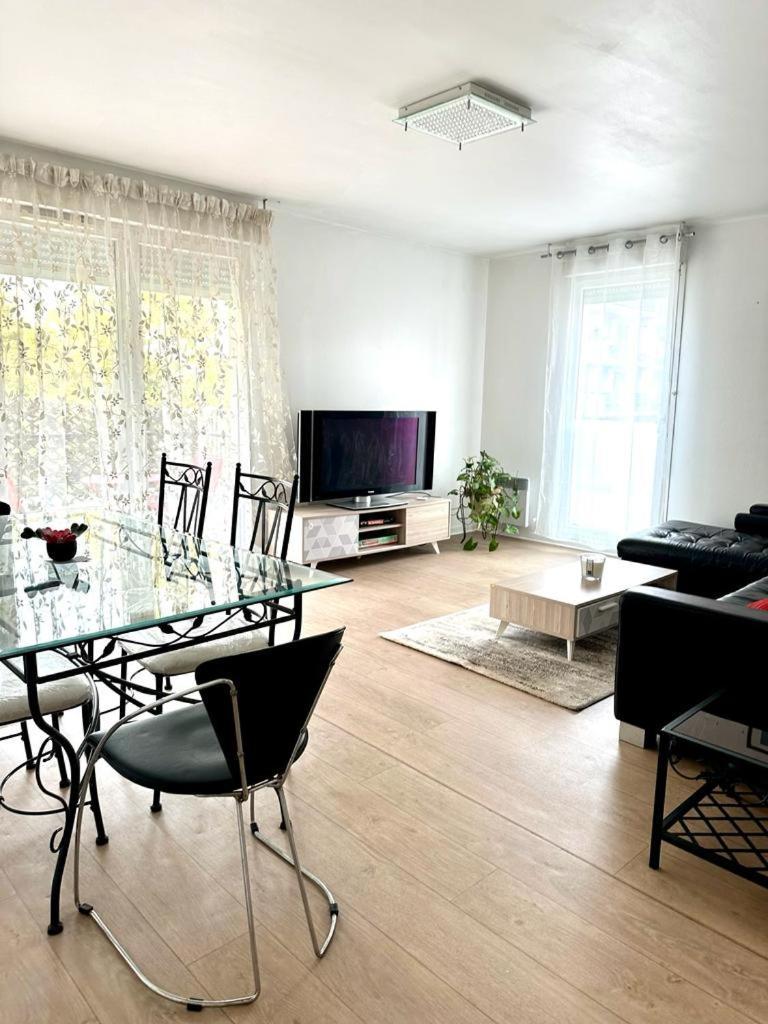Big Logement , Jo2024, Stade De France, Paris, Metro , Parking Gratuit Saint-Denis  Eksteriør bilde